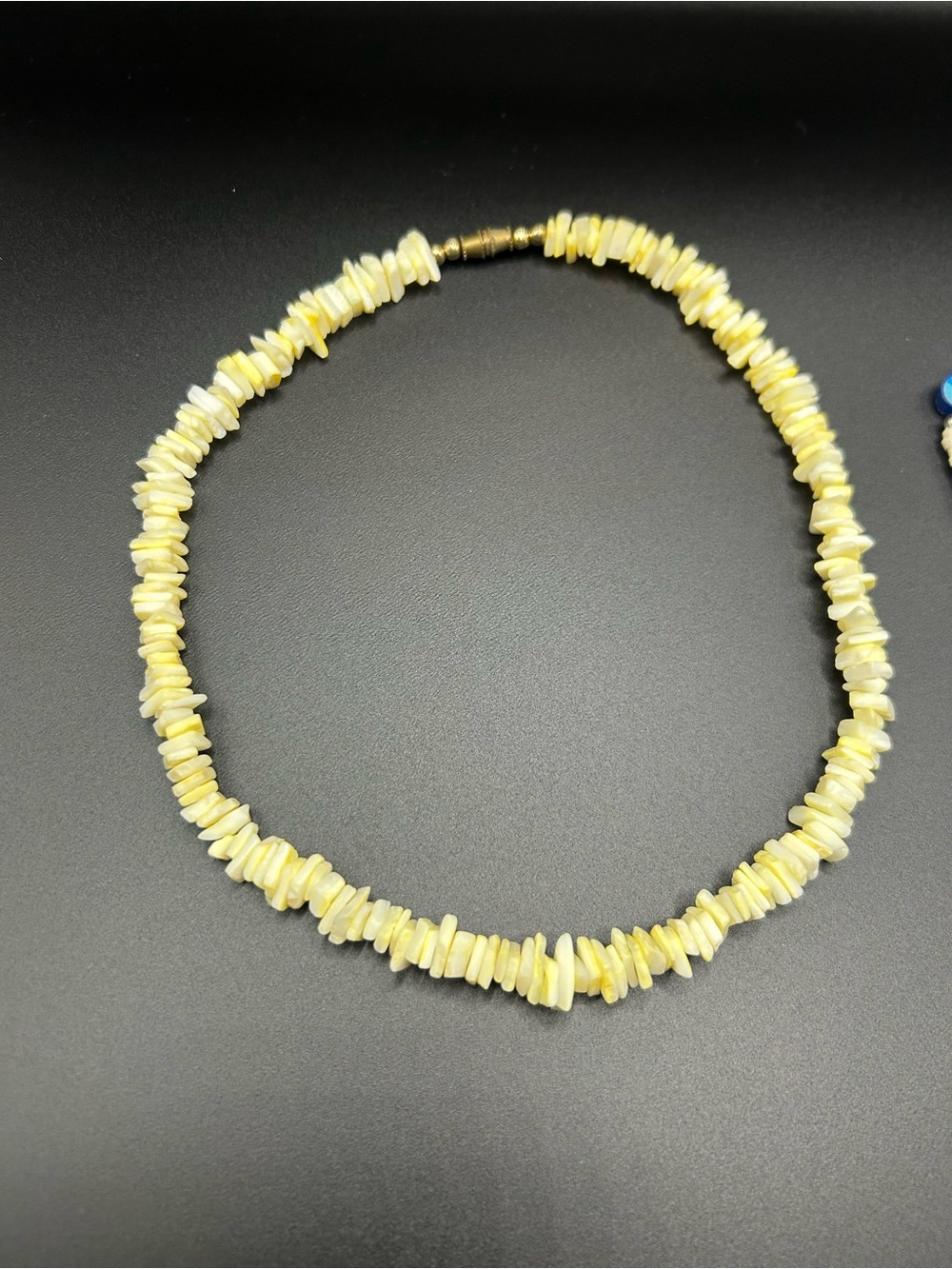 Shell & Bead Necklace Collection - Picture 5 of 11